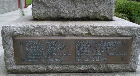WWII Veterans Memorial Monument